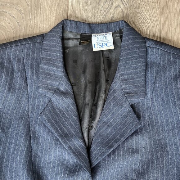 Devon-Aire Show Coat Womans 18 Navy Pin Stripe 3 Button Pockets Fitted Lined - Picture 8 of 11